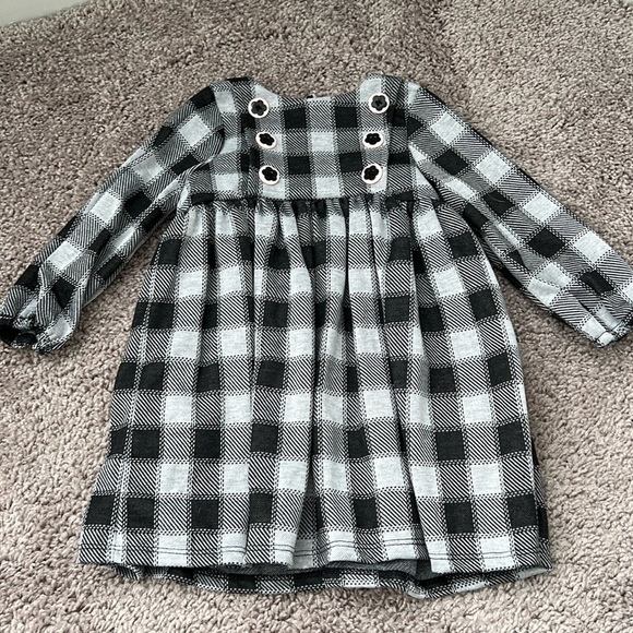 Pastourelle by Pippa & Julie Black Plaid Toddler Dress with Flower Buttons - Picture 1 of 8
